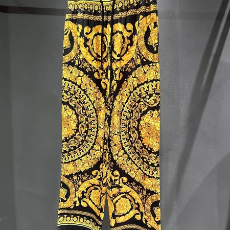 ヴェルサーチ カジュアルパンツ