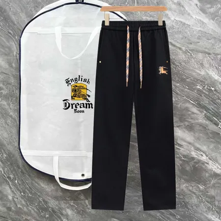 バーバリー ス カジュアルパンツ