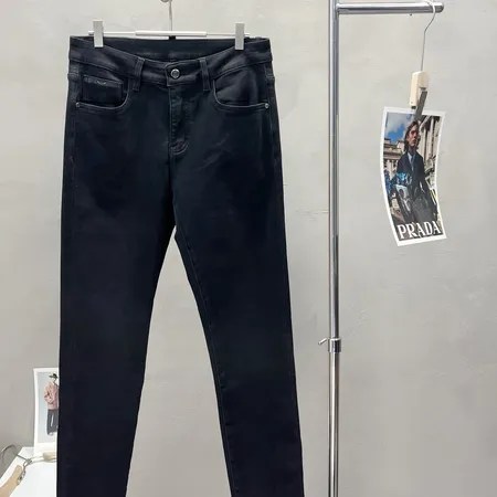 フェンディ ジーンズ