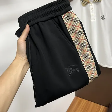 バーバリー ス カジュアルパンツ