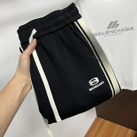 バレンシアガ カジュアルパンツ