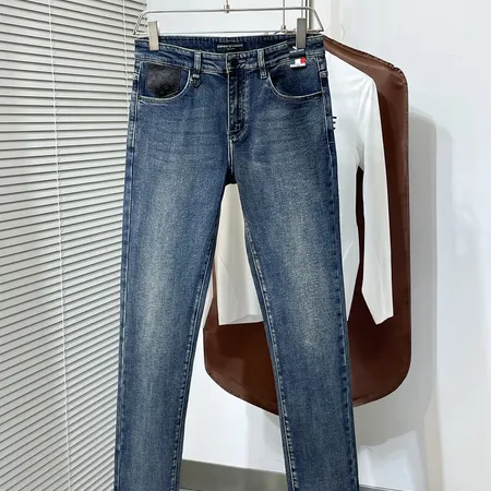 アルマーニ ジーンズ