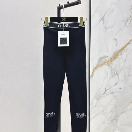 シャネル カジュアルパンツ