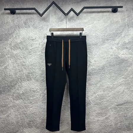 プラダ カジュアルパンツ