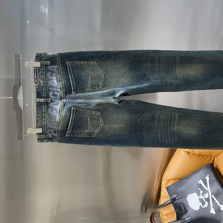 バレンシアガ ジーンズ