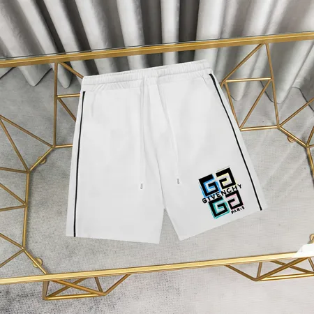 バレンシアガ ショートパンツ