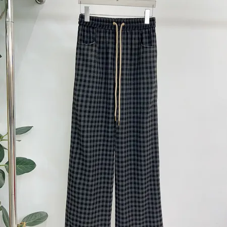 セリーヌ カジュアルパンツ