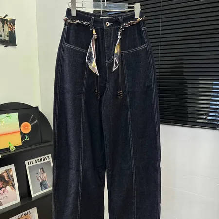 フェラガモ ジーンズ