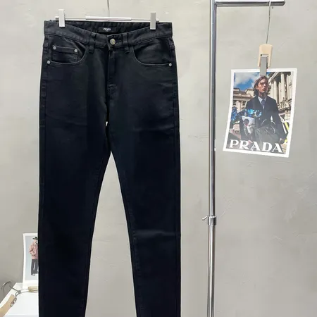 フェンディ ジーンズ