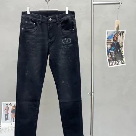 ヴァレンティノ ジーンズ