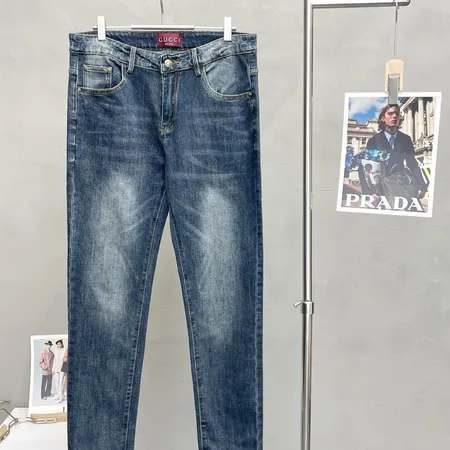 グッチ ジーンズ