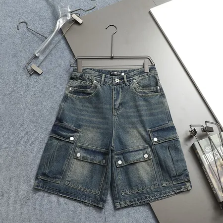 セリーヌ ショートパンツ