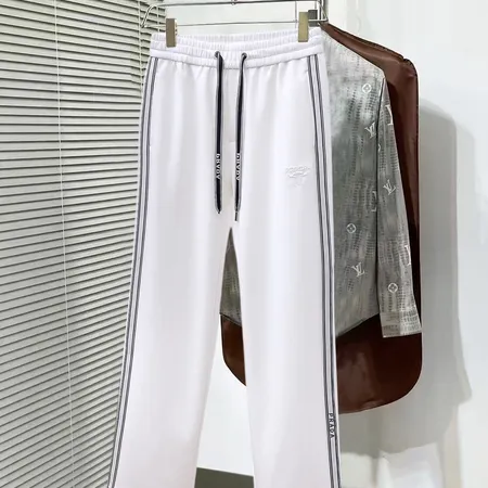 プラダ カジュアルパンツ