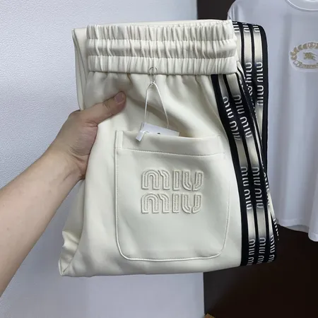 ストーンアイランド カジュアルパンツ