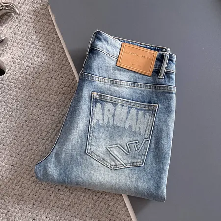 アルマーニ ジーンズ