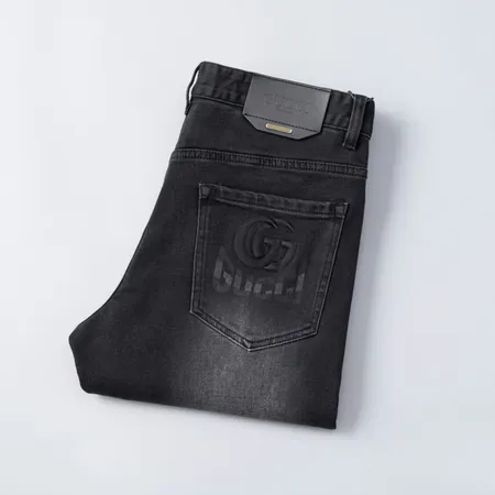 グッチ ジーンズ