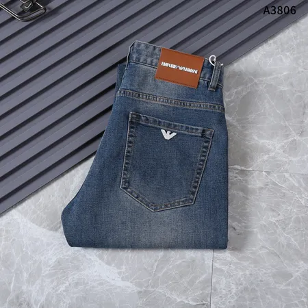 アルマーニ ジーンズ