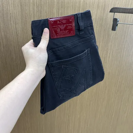 アルマーニ ジーンズ