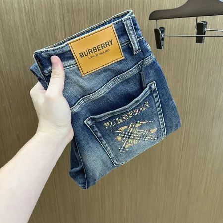 バーバリー ス ジーンズ