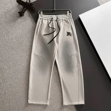 バーバリー ス カジュアルパンツ