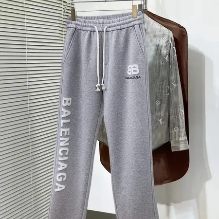 バレンシアガ カジュアルパンツ