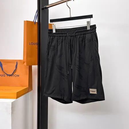 プラダ ショートパンツ