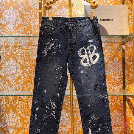 バレンシアガ ジーンズ