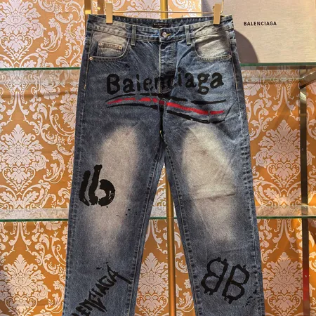 バレンシアガ ジーンズ