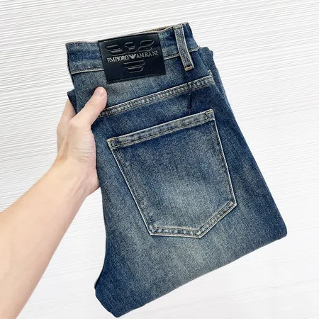 アルマーニ ジーンズ
