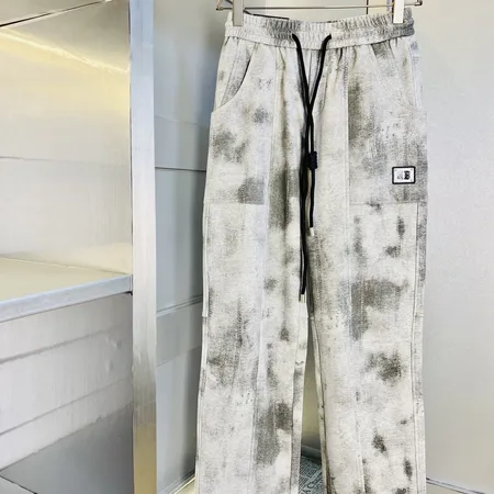 バレンシアガ カジュアルパンツ