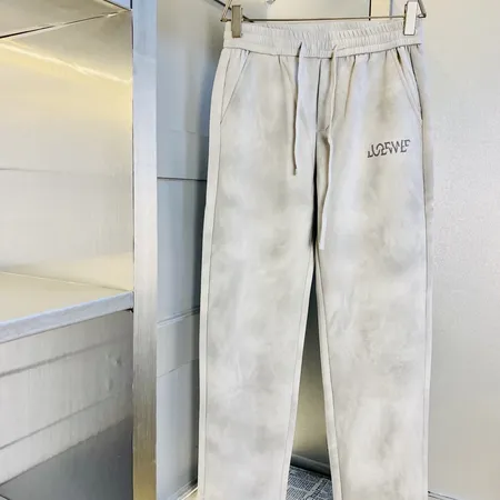 ロエベ カジュアルパンツ