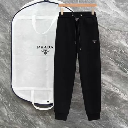プラダ カジュアルパンツ
