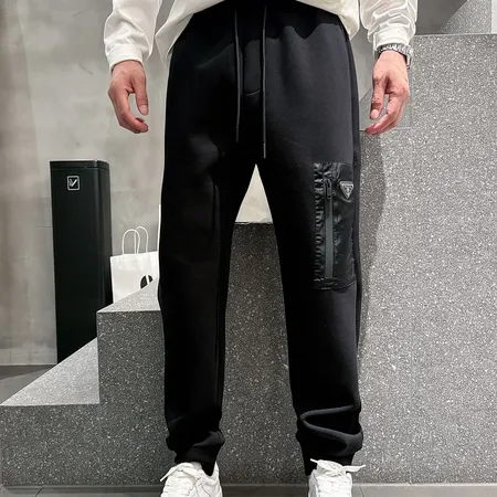 プラダ カジュアルパンツ