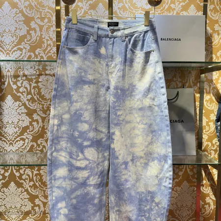 バレンシアガ ジーンズ