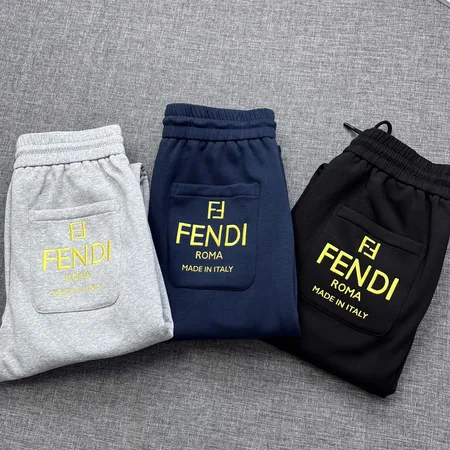 フェンディ カジュアルパンツ