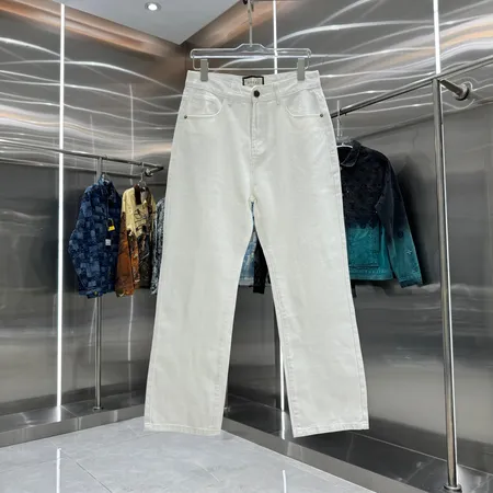 グッチ ジーンズ