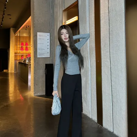 プラダ カジュアルパンツ