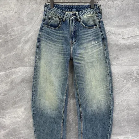 バレンシアガ ジーンズ