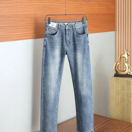 アルマーニ ジーンズ