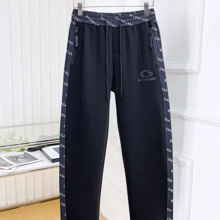 バレンシアガ カジュアルパンツ