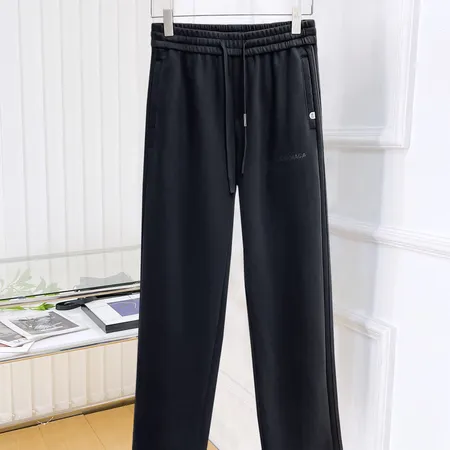 バレンシアガ カジュアルパンツ