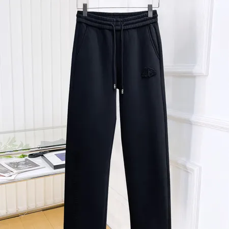 バレンシアガ カジュアルパンツ