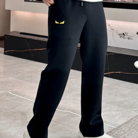 フェンディ カジュアルパンツ