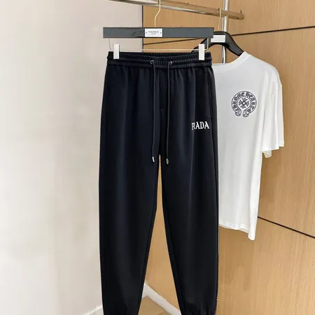 プラダ カジュアルパンツ