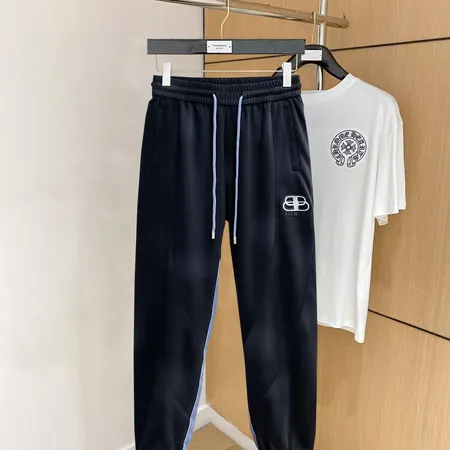 バレンシアガ カジュアルパンツ