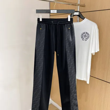 フェンディ カジュアルパンツ