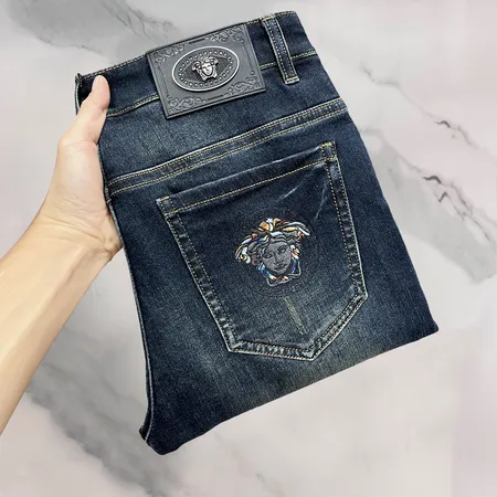 ヴェルサーチ ジーンズ