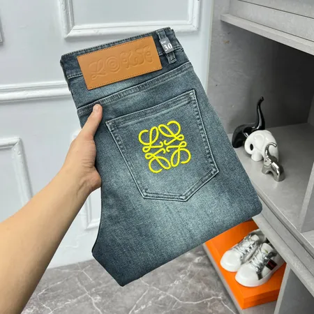 ロエベ ジーンズ