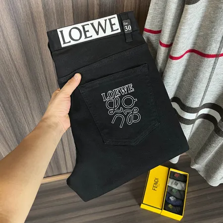 ロエベ ジーンズ