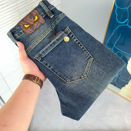 フェンディ ジーンズ